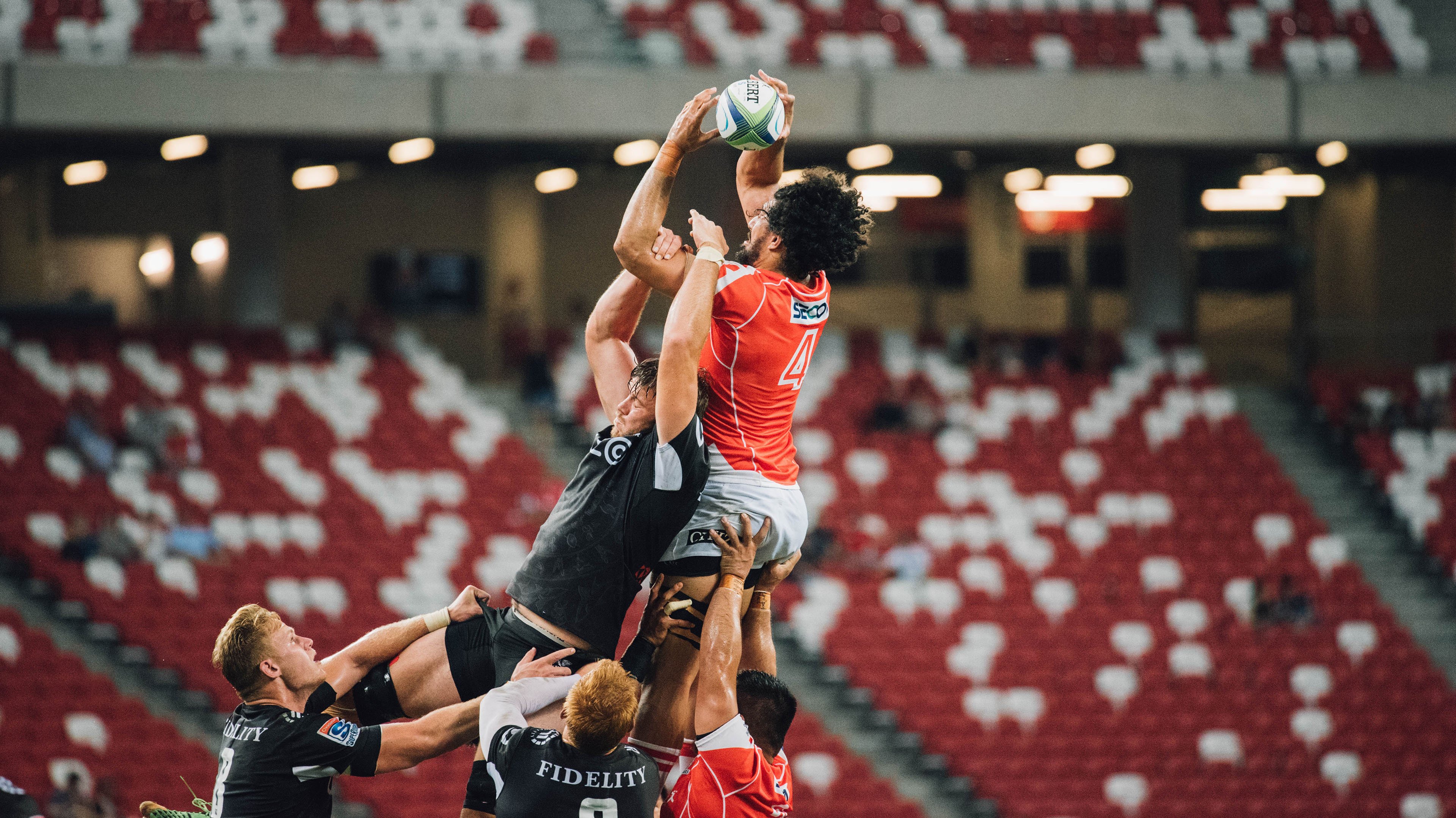 开云电竞登录入口-球场外的感人故事：运动员的公益行动，运动员做公益